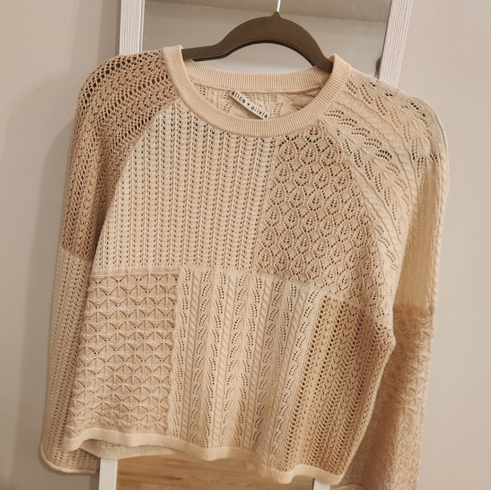Alice and Olivia Sweatet Womens size small